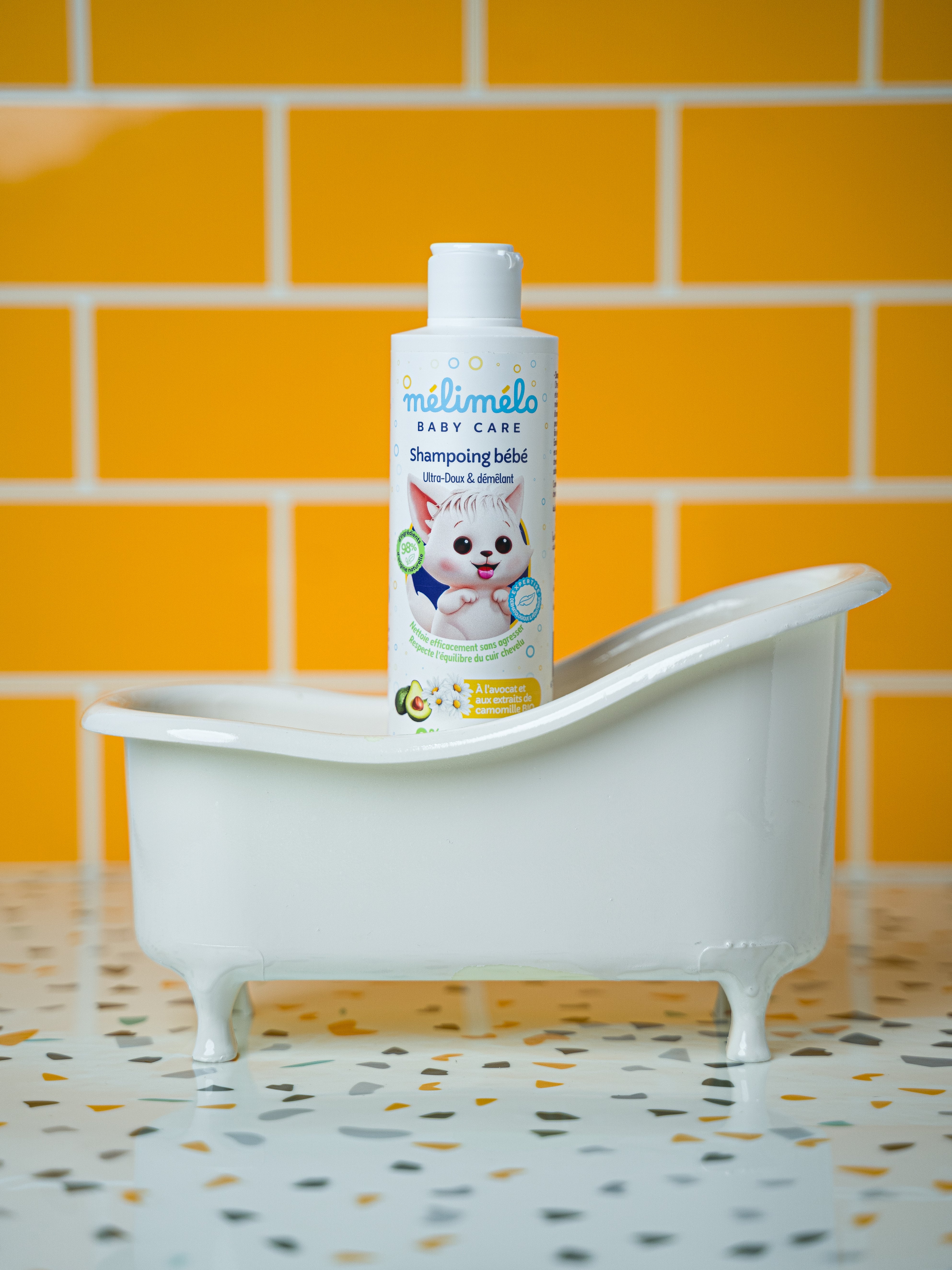 Shampooing bébé ultra-doux et démêlant